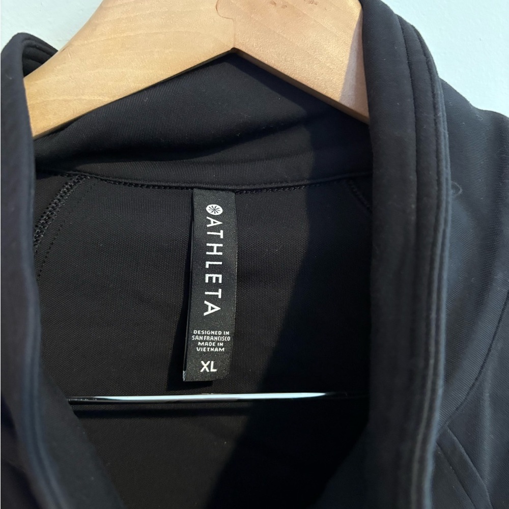 Athleta Black Bomber zip up sweatshirt - Picture 3 of 3